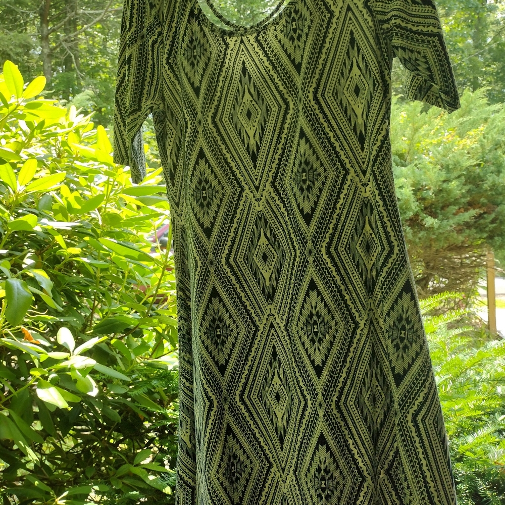 Blue and white   soft dress by Joe Boxer in medium .nice pattern